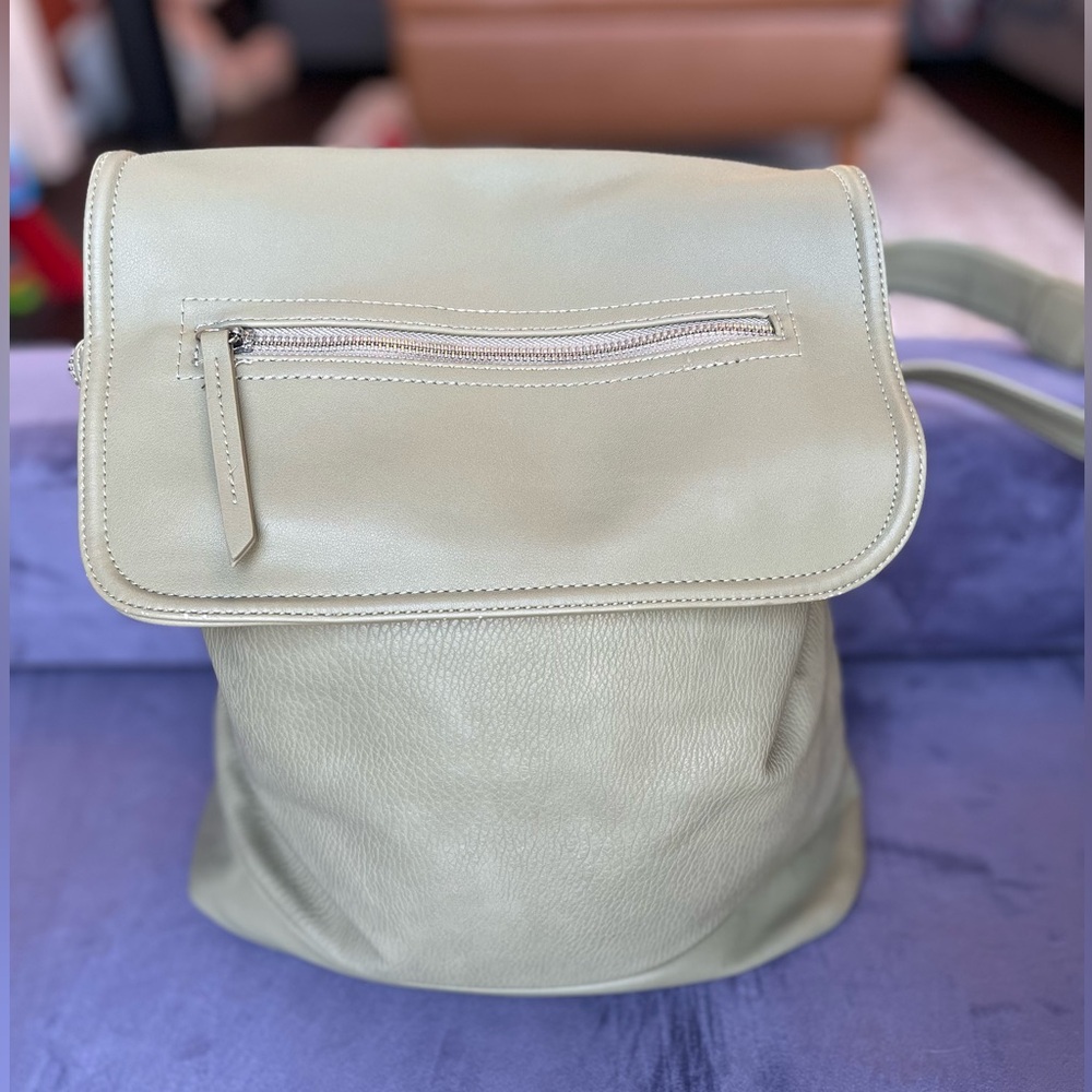 Urban Originals▪️Vegan Leather Backpack ▪️Sage Green